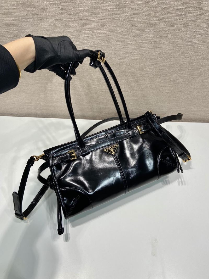 Pra*a top handle bags